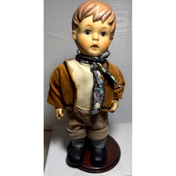 Hansel & Gretel Dolls Oumlet Co Porcelain Bisque 11" Jointed Incl. Stands 1988 - Picture 5 of 15